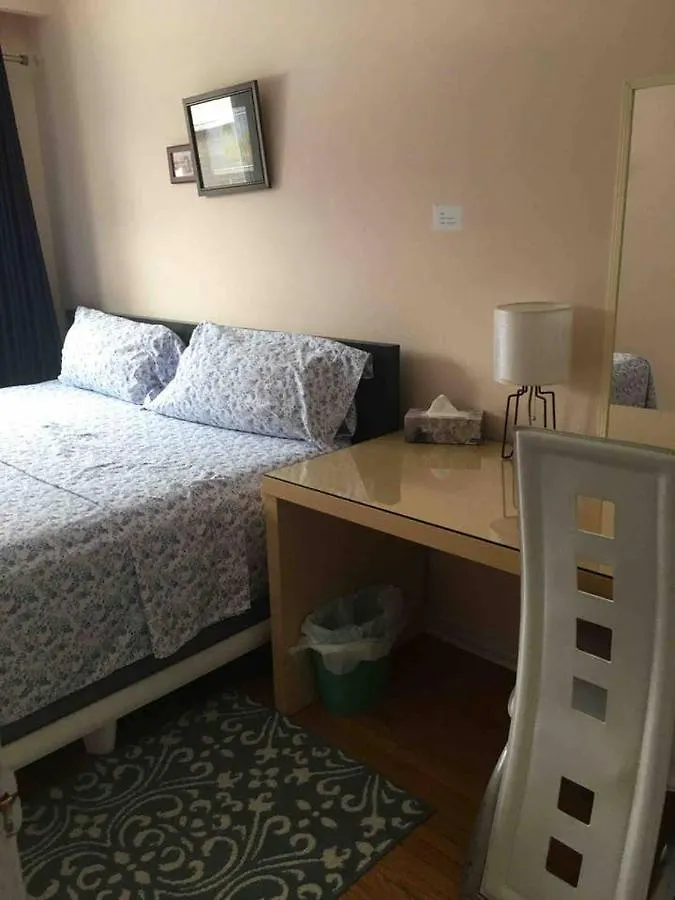 Freeda'S Place Toronto 0*,